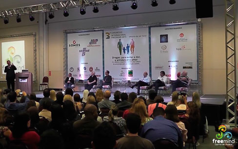 Como prevenir as drogas nas Escolas - Dr. Augusto Cury