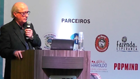 A situação atual das comunidades terapêuticas na América Latina e no mundo - Juan Palacíos