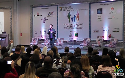O Jovem deve ser protagonista de sua vida - Dunga Francisco José dos Santos